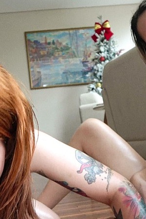 Scarlet Taylor & Sophia HGE - FFM Threesome POV - Blonde Vs Redhead - Photo 22