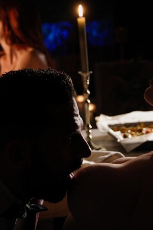 Angie Lynx Foursome Dinner With Peach Lollypop - Photo 02