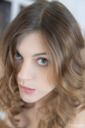 Naty Evans Pale Slim Brunette Naked On A Blue Armchair - Photo 11
