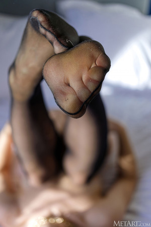 Jelena Volkov Spreads In Black Gloves And Stockings - Photo 14