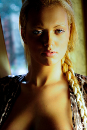 Maja Zaper Morales Strips Slow By A Tall Window - Photo 19