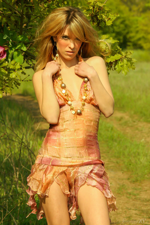Orbiana N nude photo 05 - Slim Teen Orbiana Strips A Coral Dress Off Outdoors