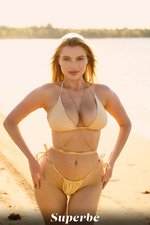 Mashenka Naked On The Beach - 01