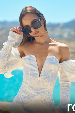 Camilla Luskin Greek Villa Pool Strip In Sunglasses - Photo 15