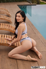 Naughty Baddie Britney Dutch Gets DPed - 02