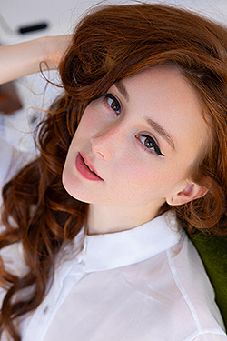 Alice Mido In Sinfully Sweet